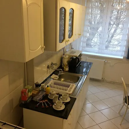 Irisz Apartament *