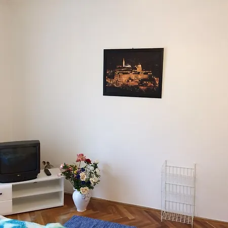 Irisz Apartament