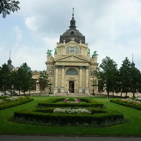 Lägenhet Irisz Budapest